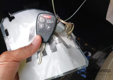 2012 Chrysler 200 Limited из США, поврежденный, VIN 1C3CCBCB5CN263500